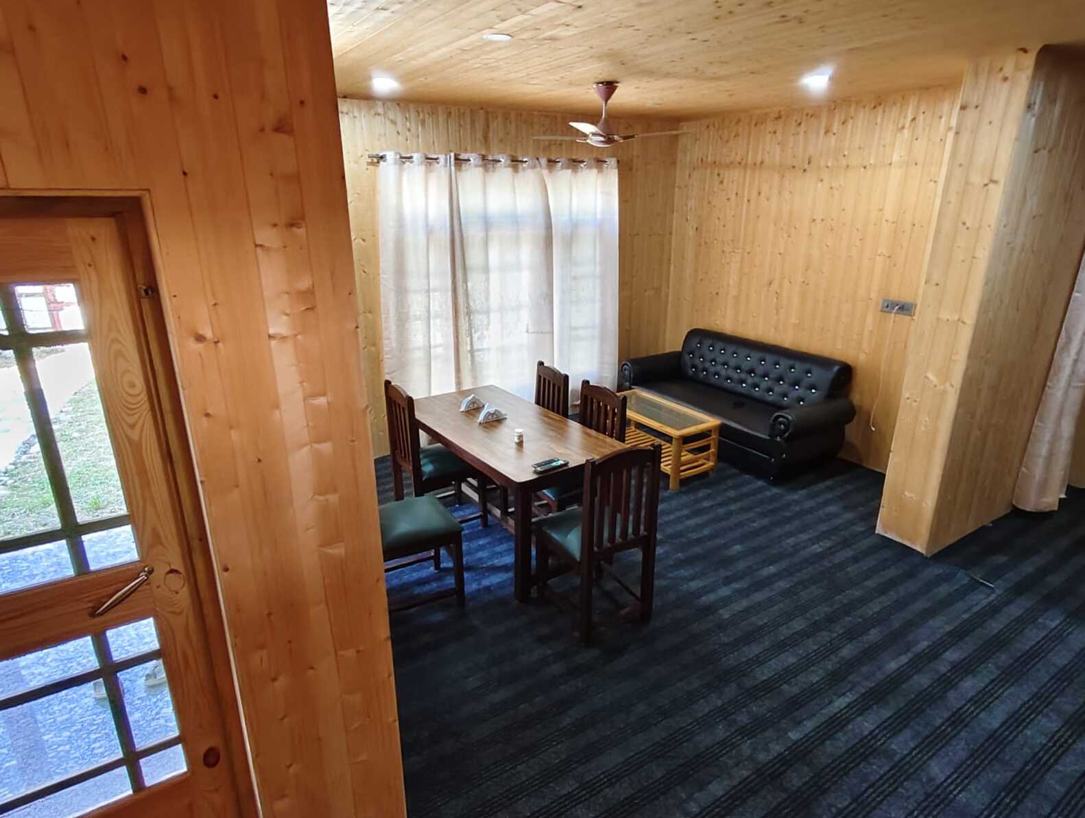 Doodh Ganga Lodge