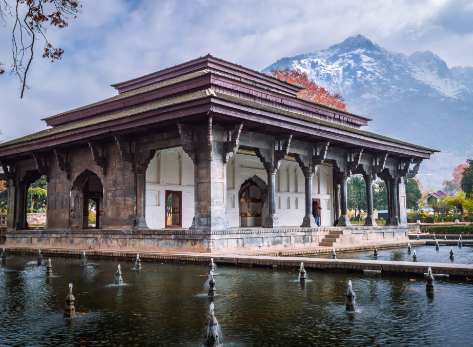 Top 10 Places to Visit in Kashmir